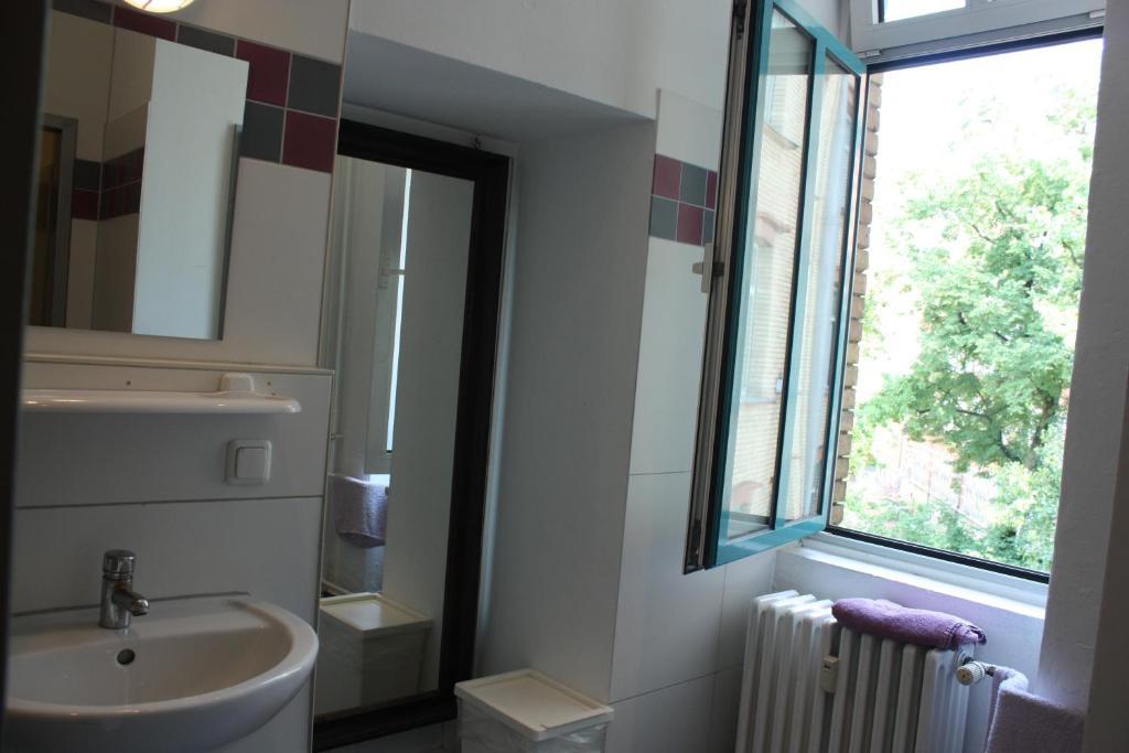ברלין Baxpax Kreuzberg Hostel חדר תמונה